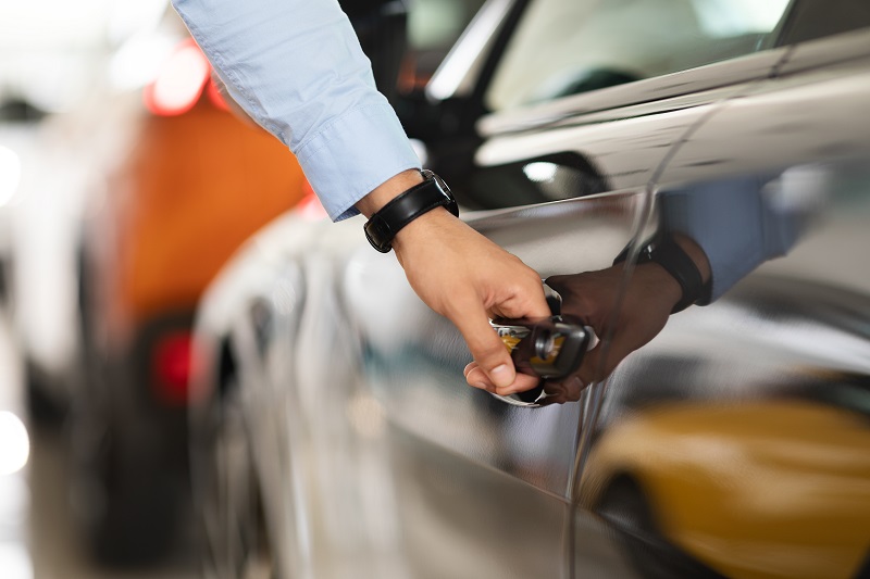 Transfer Plate Ownership Dubai